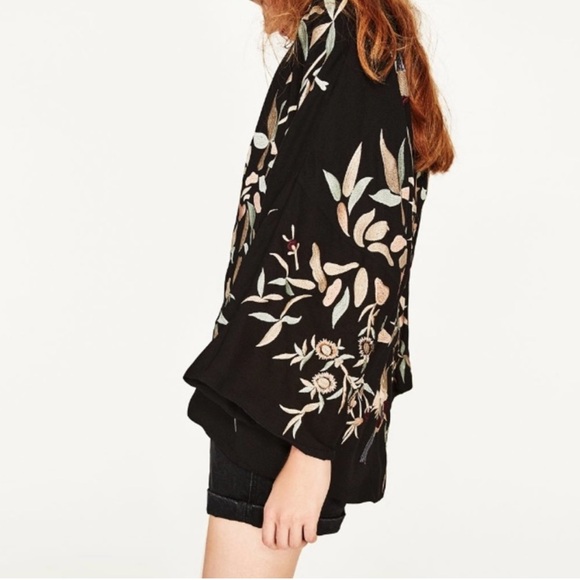 Zara Floral Embroidered Kimono - Picture 6 of 7